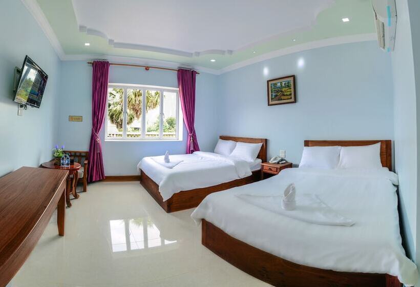 בית מלון כפרי Kheang Oudom