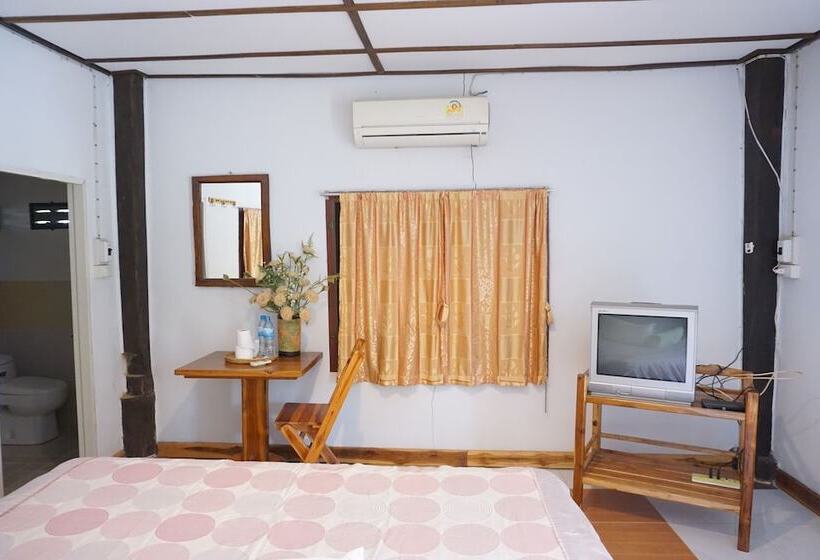 호텔 Khontong Resort