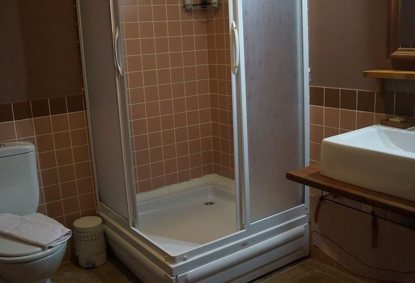 בית מלון כפרי Kisik Konagi