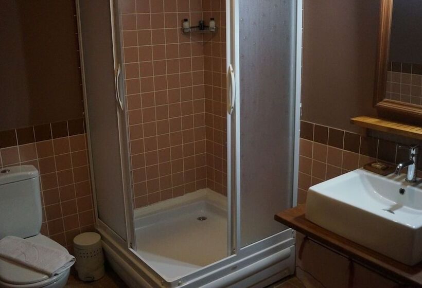 בית מלון כפרי Kisik Konagi