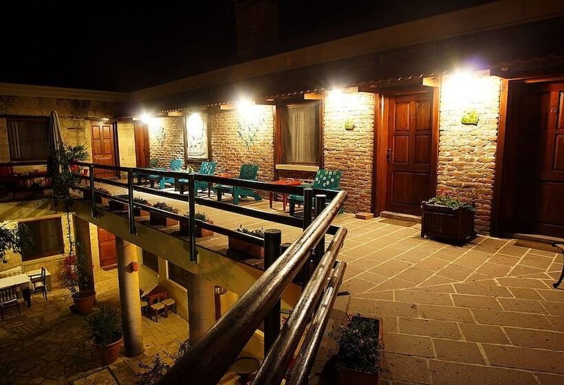 בית מלון כפרי Kisik Konagi