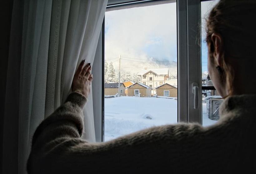 هتل Korona Arkhyz