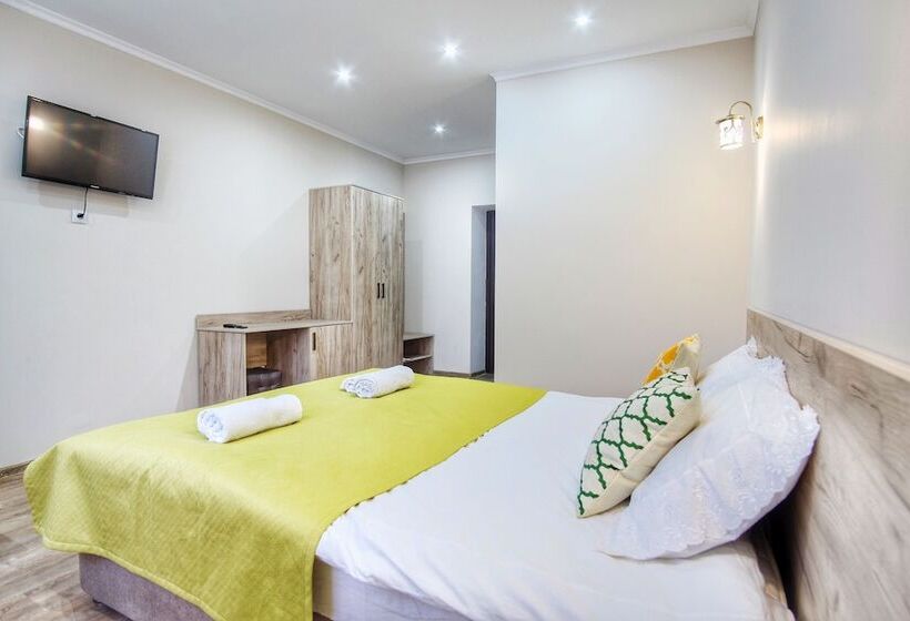 هتل Korona Arkhyz