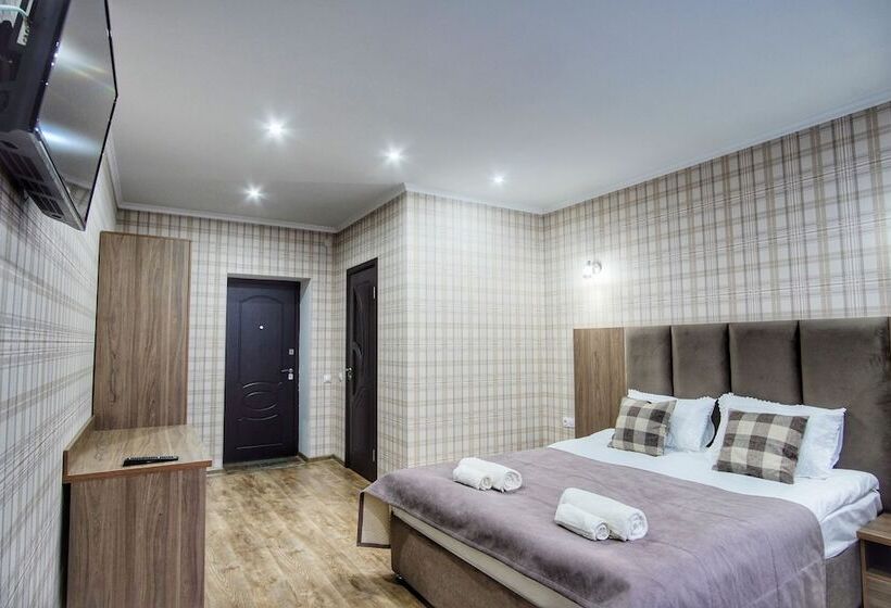 هتل Korona Arkhyz