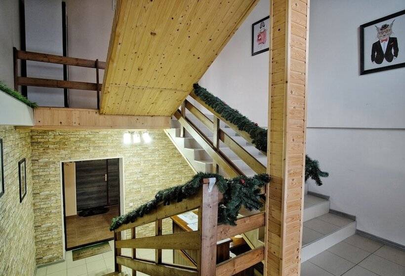 هتل Korona Arkhyz