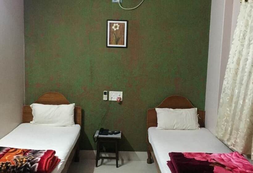 בית מלון כפרי Krishna