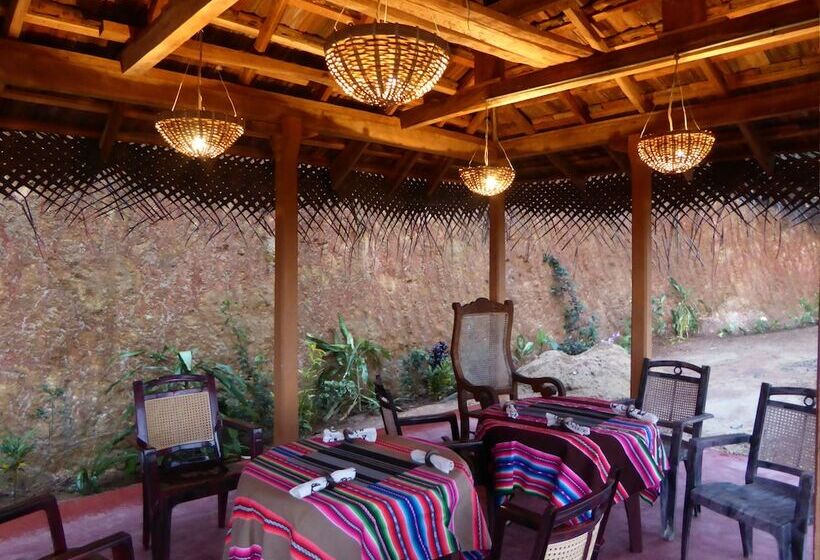 فندق Kurulu Estate