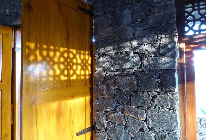 فندق Kurulu Estate