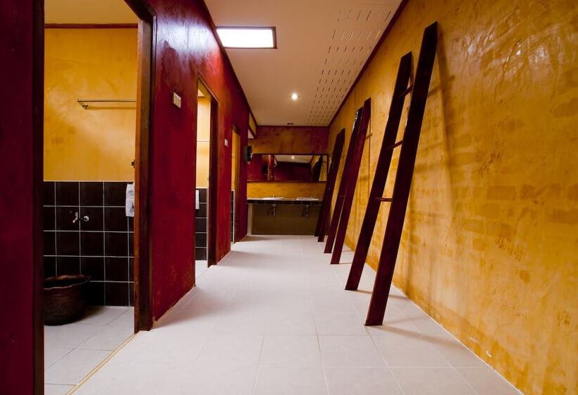 酒店 Lampam Resort