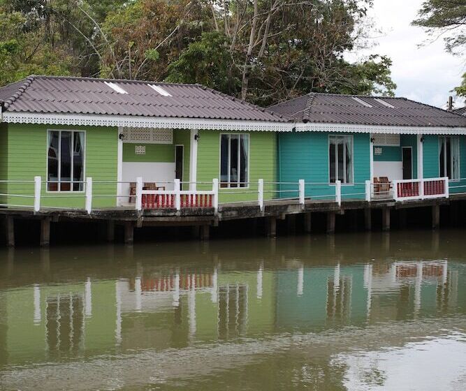 酒店 Lampam Resort