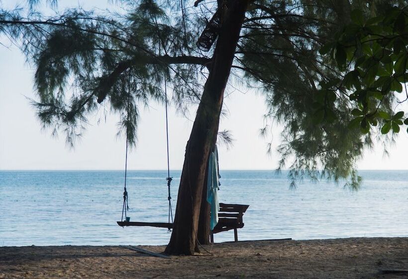 בית מלון כפרי Laoliang Beach