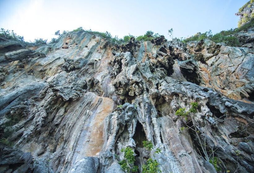 בית מלון כפרי Laoliang Beach