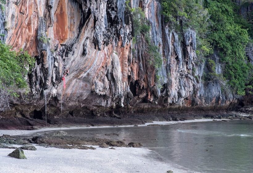 בית מלון כפרי Laoliang Beach