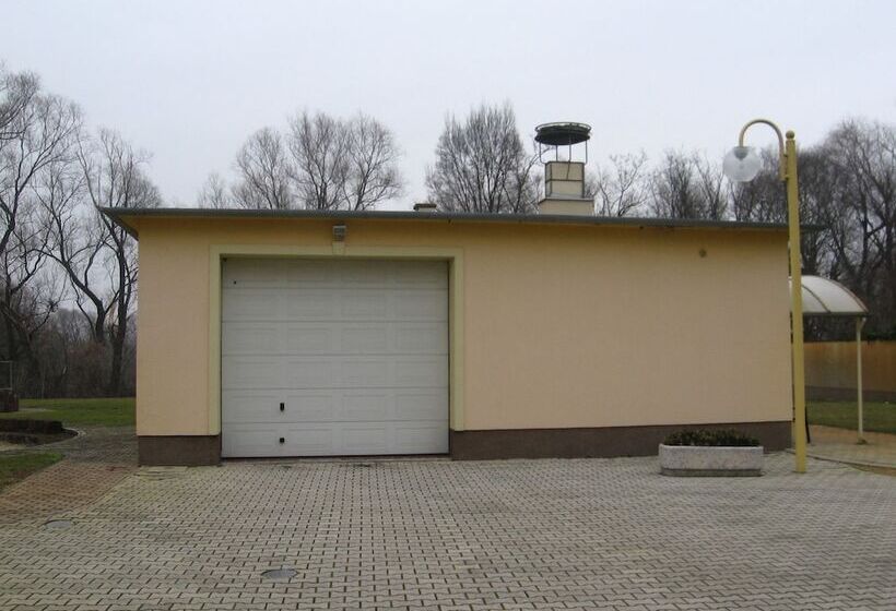 호텔 Leier Business