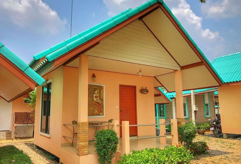 בית מלון כפרי Mourakot Resort