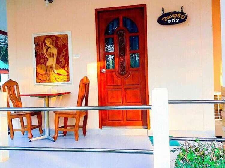 בית מלון כפרי Mourakot Resort