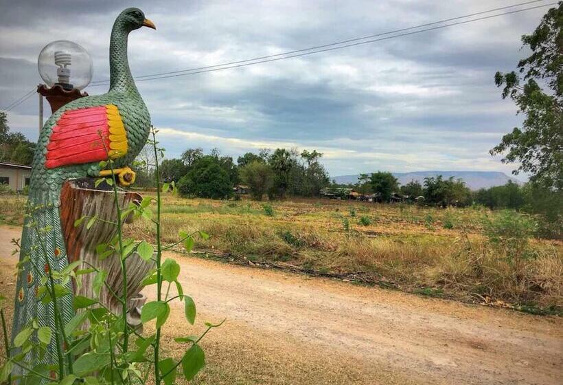 בית מלון כפרי Mourakot Resort