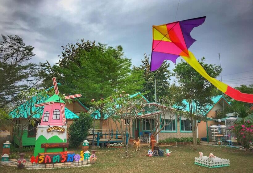 هتل Mourakot Resort