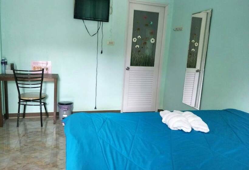 Отель Nhancumphon