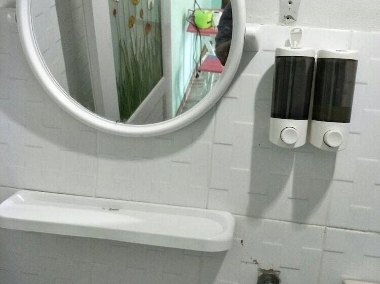 Отель Nhancumphon