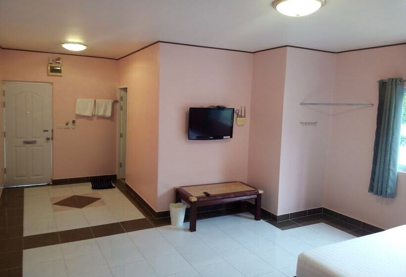 בית מלון כפרי Onanong Resort