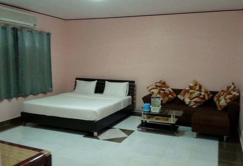 בית מלון כפרי Onanong Resort