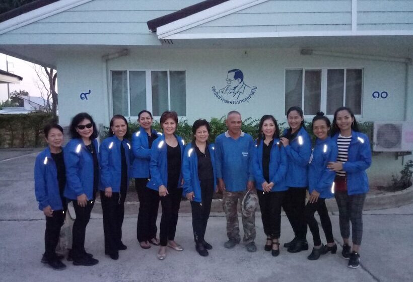 בית מלון כפרי Onanong Resort