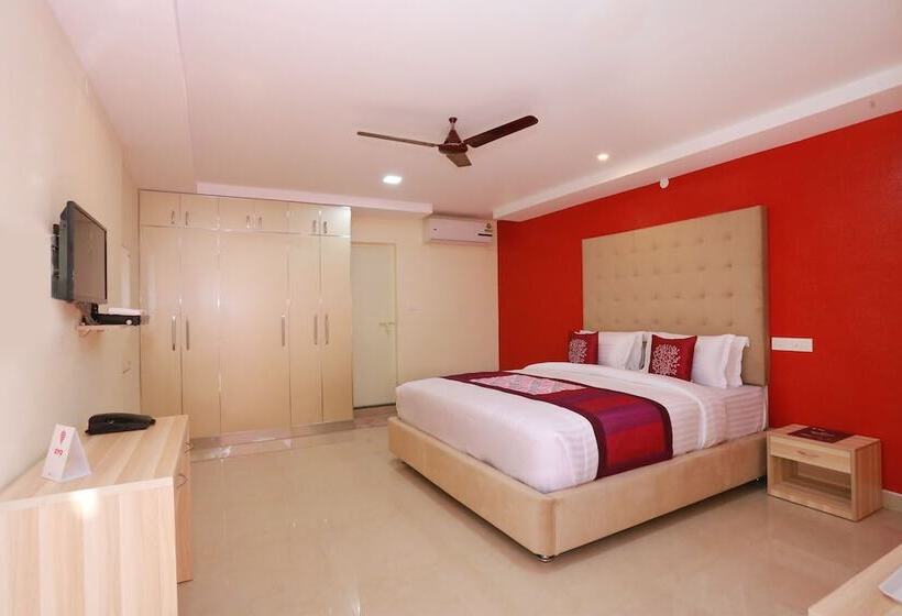 Отель Oyo 10149 Noor Residency