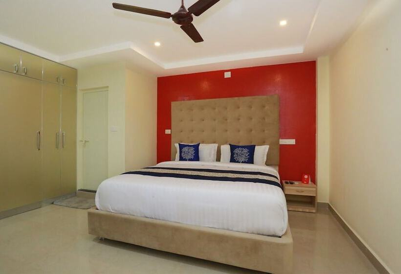 Отель Oyo 10149 Noor Residency