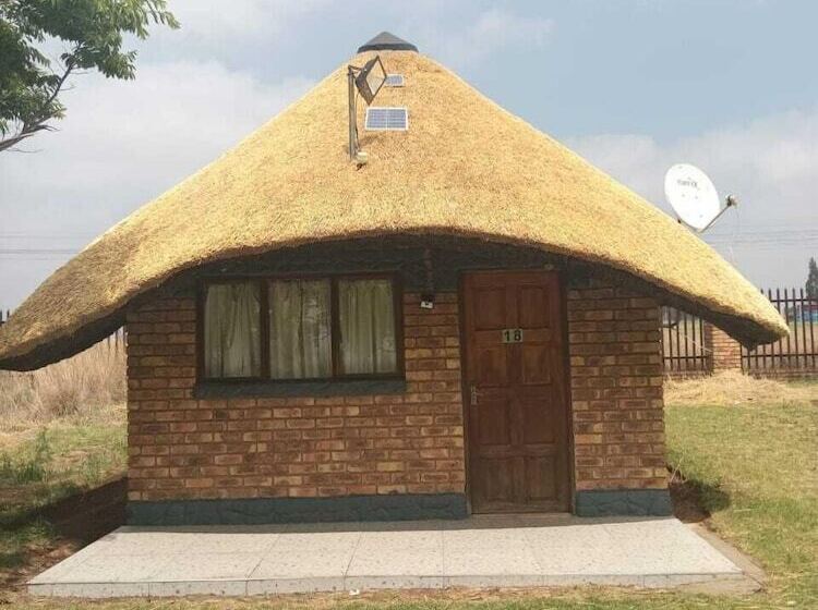 ホテル Pepe Piatto Lodge