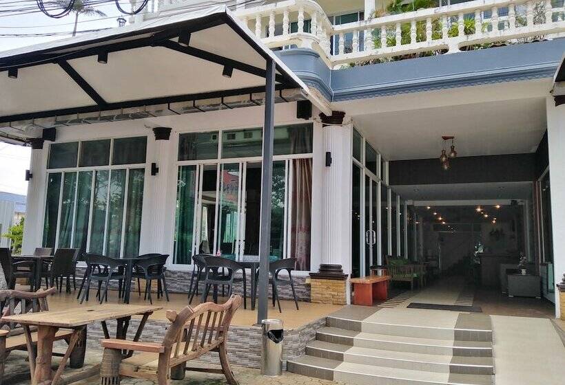 فندق Pimpimarn Beach