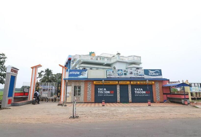 هتل O Prantika Banquet