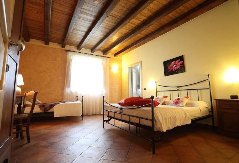 בית מלון כפרי Agriturismo Creta Rossa