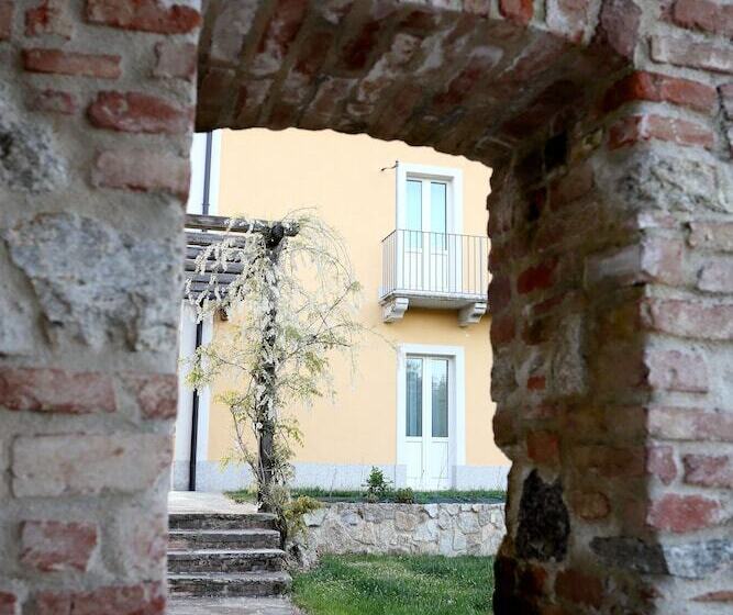 בית מלון כפרי Agriturismo Creta Rossa