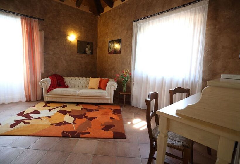 בית מלון כפרי Agriturismo Creta Rossa