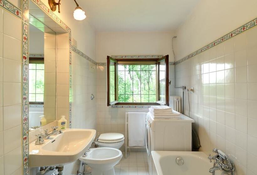 교외 호텔 Agriturismo La Montecchia