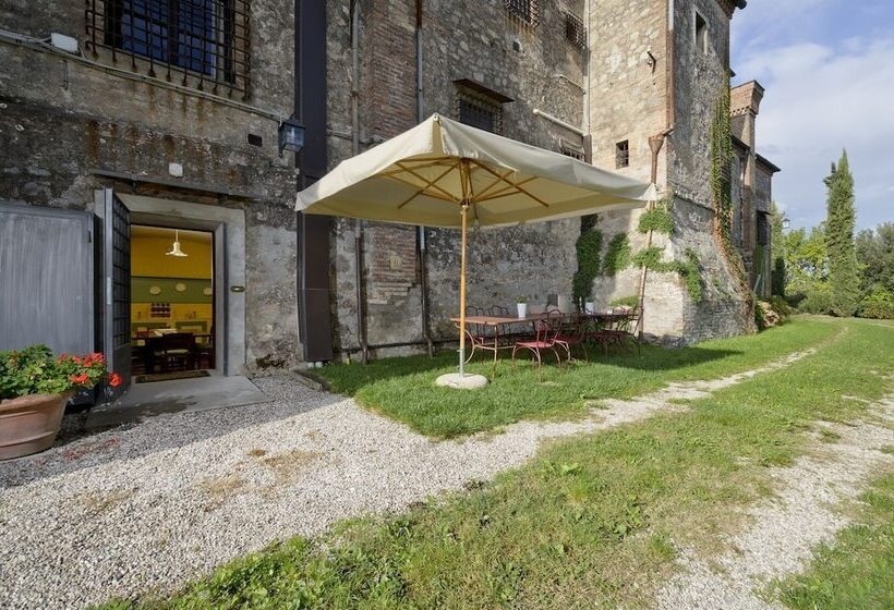 교외 호텔 Agriturismo La Montecchia