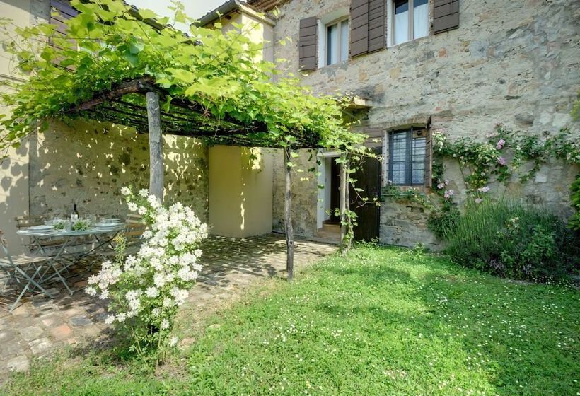 교외 호텔 Agriturismo La Montecchia