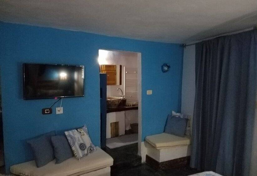 فندق ريفى Zembretta Farm Zembrettita