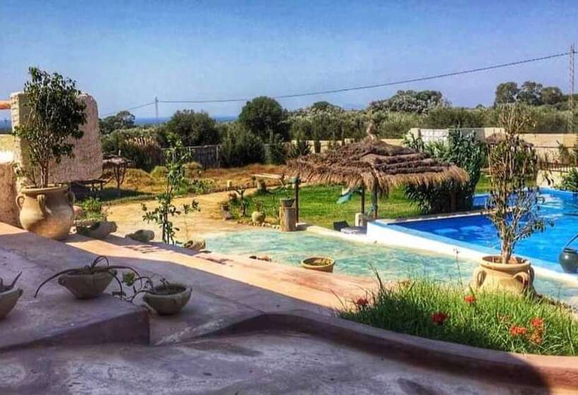فندق ريفى Zembretta Farm Zembrettita