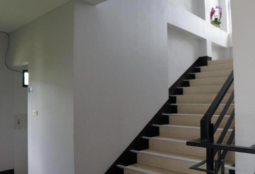 호텔 Sabai @ Chumphae