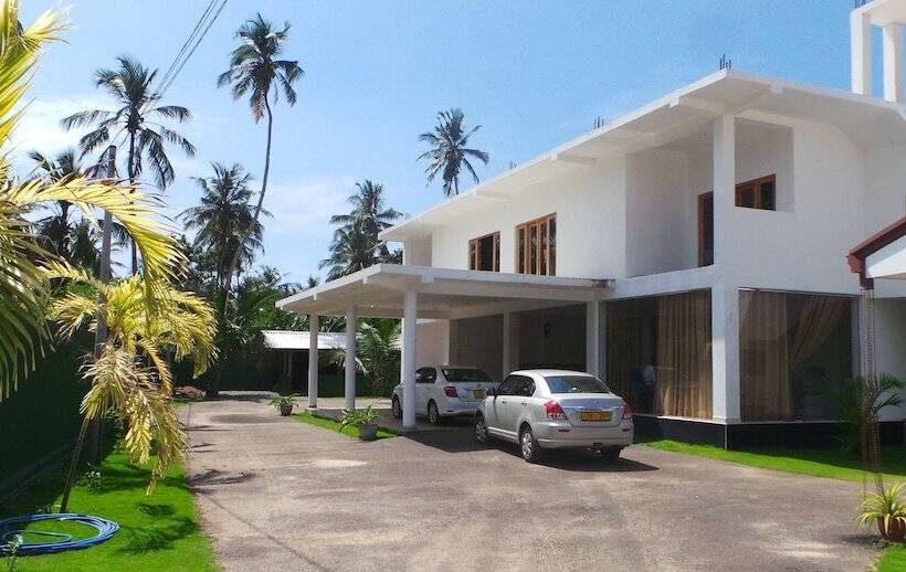 בית מלון כפרי Sea Mountain