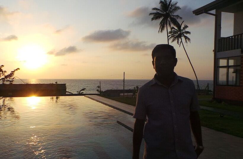 בית מלון כפרי Sea Mountain