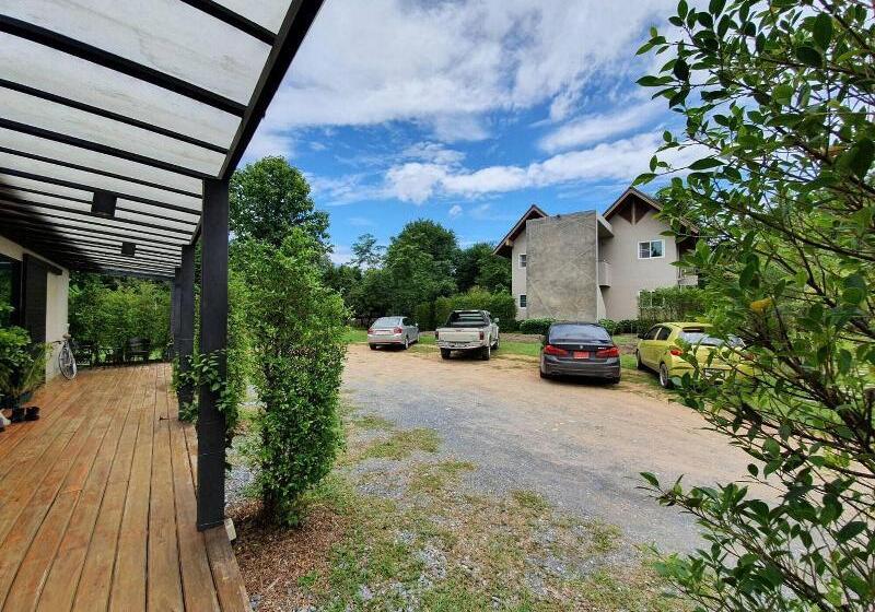 فندق Shantiretreat