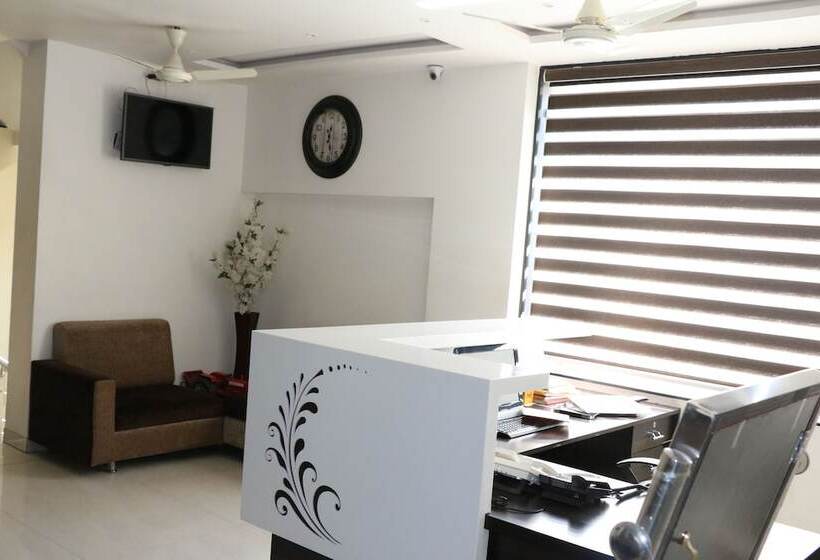 בית מלון כפרי Sher E Punjab