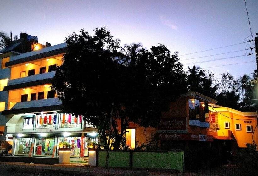 Отель Siolim Holiday Apartments