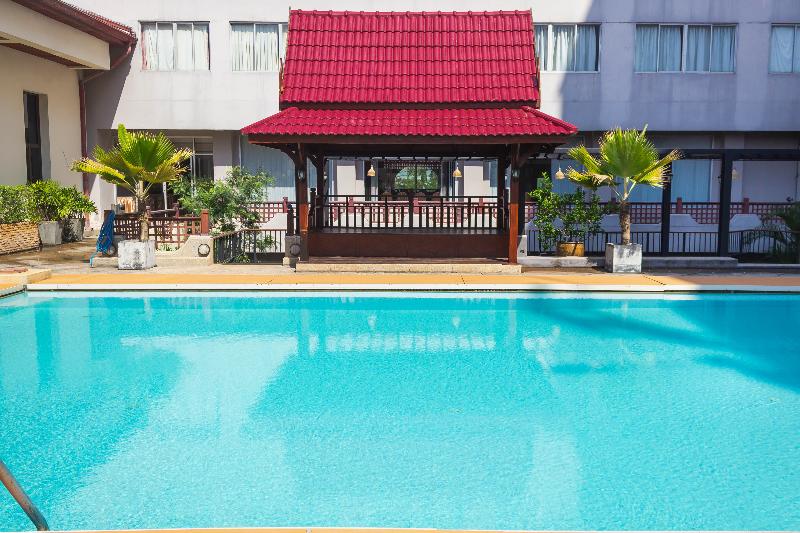 Отель Songphanburi