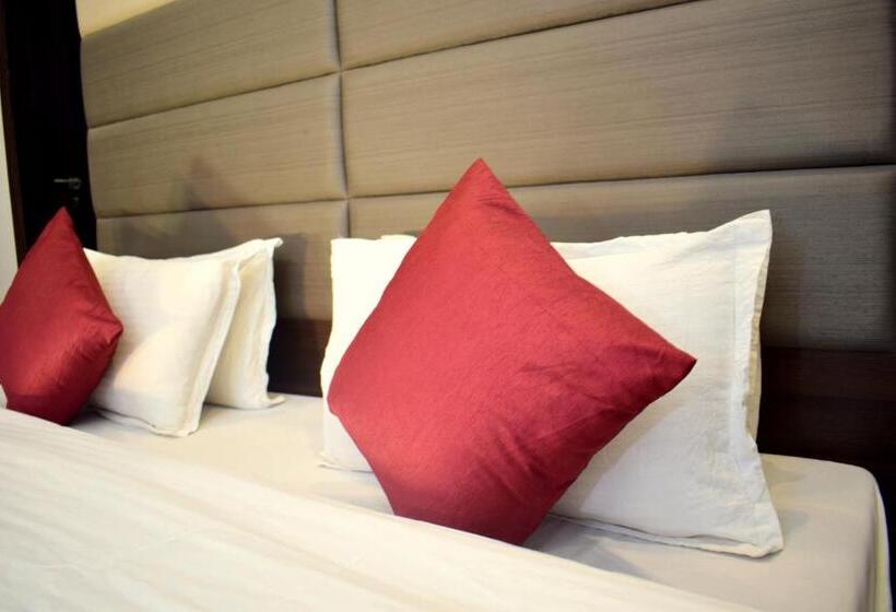 فندق Sunrise Palace