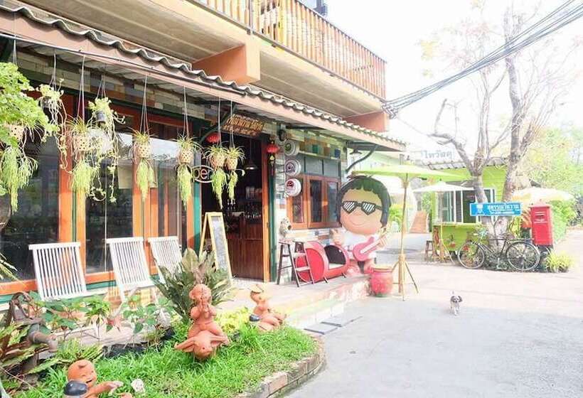 Отель Suphan Wanwarn Resort