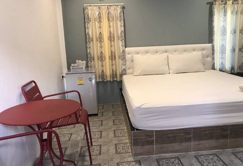 Отель Suphan Wanwarn Resort